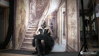 Lena Love - 412 - Photoshoot Backstage