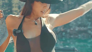 My New Cat Butt Plug in Public!