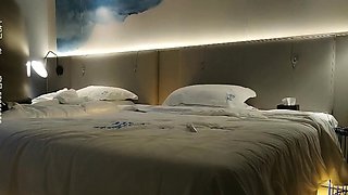 Fucking my asian girlfriend on hidden cam