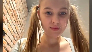 Fingering Anal Close up. Masturbate. Sit on the Cam