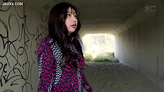 Outdoor Exposure of a Beautiful Woman in an Image Video. Asian Erotic Video. x2x98286EA8FCE6B10C5D