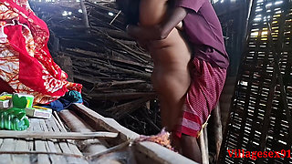 Bhabhi Ki Chupke Se Chudai Outdoor Fuck Local Bhabhi