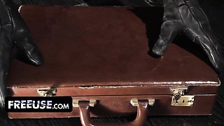 FreeUse - public scene