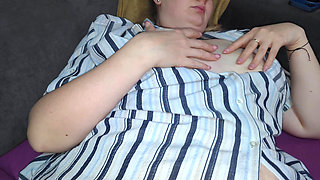 I Left It in... My Real Amateur Wife Gets Lost in Pleasure While I Watch