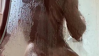 Love Chat Big Boobs Brunette Masturbating For Cam