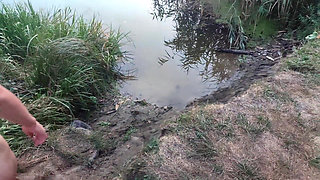 Outdoor Oral Sex with Pee