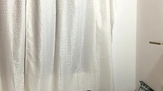 LESBIAN SEX DOING SCISSORS.