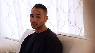 Kali Roses An Exclusive Blonde Seduces Friend In Hardcore