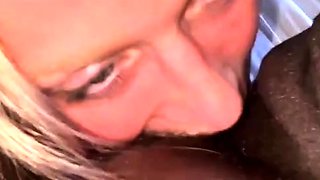 Blond cuckold white mom spread her legs and welcomes that