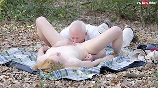 Deutsche Amateure - Older Guy Fucks Innocent German Teenager 18+ In Nature German Amateur Sex