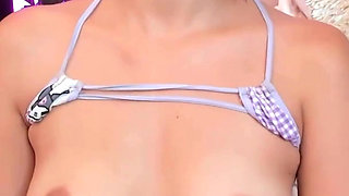 I Want You to Play with My Tits Now