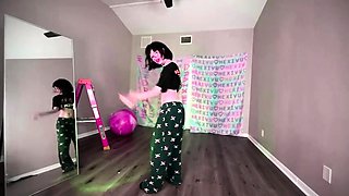 Home amateur ass spanking