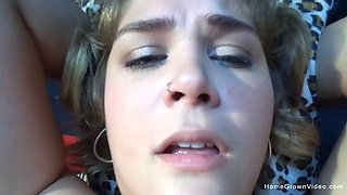 Chubby amateur slut gets creampied in the gym