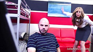 Julia Ann Live - busty smut