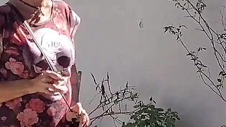 Jaguar's Friend Waits for Me to Go Out to the Gym and Gave Her Ass and Pussy to My Husband