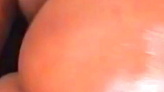 Bubble butt ebony slut getting smashed