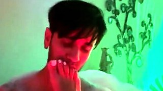 Horny brunette amateur with foot fetish sucks guys toe