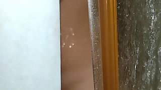 Caught My StepSis in Shower and Can't Stop Thinking About Sex with This Cute Girl