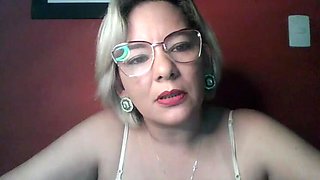 Lola's Erotic Tales: #59 - Sensual Pleasure from Marvel Instagram - EMAIL: LOLACONTOSEHISTORIAS@GMAIL.COM