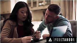 Small Town Girl Lulu Chu Gets Horny While Hearing Roommate Raw & Dirty With Slimthick Vic