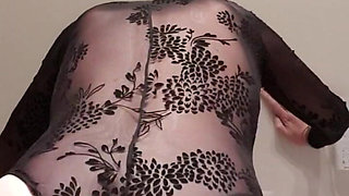 MILF Has 6 Orgasm in Different Position with 3 Squirts