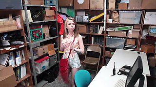 Alina & Ryan's steamy office rendezvous in sexy shorts