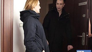 Bendy fem - hot wife scene - Datezone