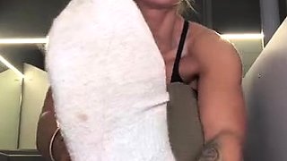 Close up MILF masturbation