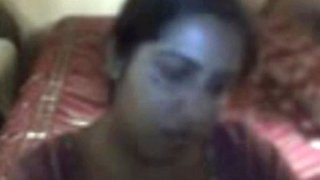 Arab Indian Webcam Girl Shows Off Her Amazing Boobs