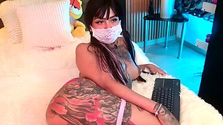 Love Chat Big Boobs Brunette Masturbating For Cam