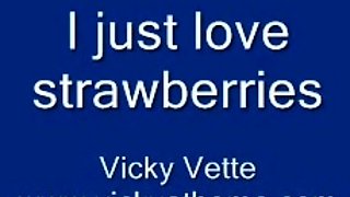 Blonde is flashing her big boobs in the outdoors