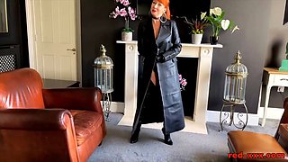 Red XXX gets off in her full leather outfit