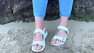 Peeing in Tight Jeans on the Beach