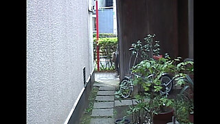 P042g01 a Nasty Wife at a Barbershop Who Can Not Suppress Her Lust and Lust to Seduce Customers One After Another