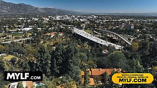 Crystal Rush & Reagan Foxx join in on the Filthy Fuckfest for Thanksgiving morning