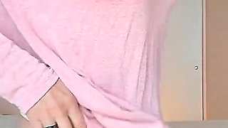 Real Hot Wife Jess Ryan Showing off Her Perfect Feet!