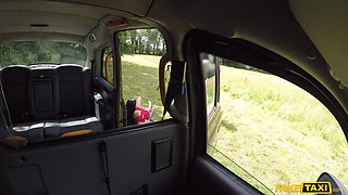 Lewd cougar hot outdoor porn video