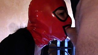 Laura On Heels: Amateur Stepsister's Wild Sofa Blowjob