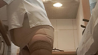 Vintage MILF Without Panties