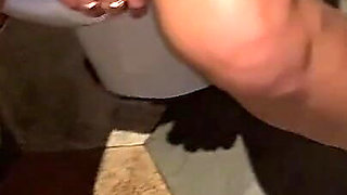 Ass Licking and Peeing at the Same Time
