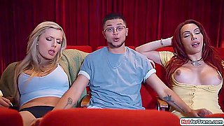 Jade Venus And Ariel Demure In Big Tit Shemales Fuck A Trans Mans Pussy