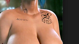 Big Breast Harley Quinn Being Beautiful as Ever