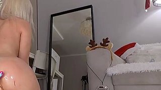 She rides on her dildo nonstop