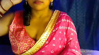 Sexy Bhabhi Opens Her Clothes and Shows Her Boobs to Satisfy Her Sexual Desire.