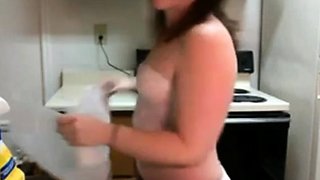 Adult Webcam Fun in the Kitchen