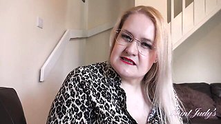 Funny Becky at big naturals sex