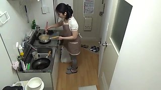 046-pjujuui-ayuy-roo-eko
