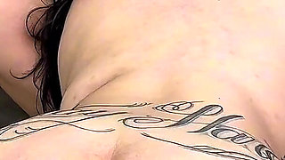 My Friend's Husband Went Out to Buy Bread and the Cuckold Has No Idea That She Will Be My Dessert Pt2