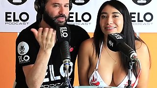 Verito Aguas goes through the spicy room in Mexico City