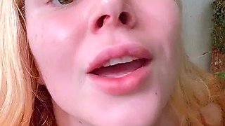 Big boob brunette masturbates on webcam